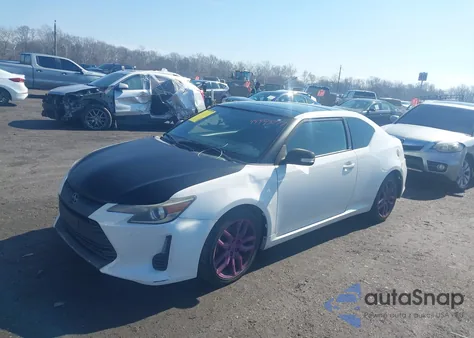 2014 Scion Tc from USA, damaged, VIN JTKJF5C70E3066927